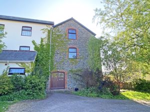 Photo 15- click for photo gallery